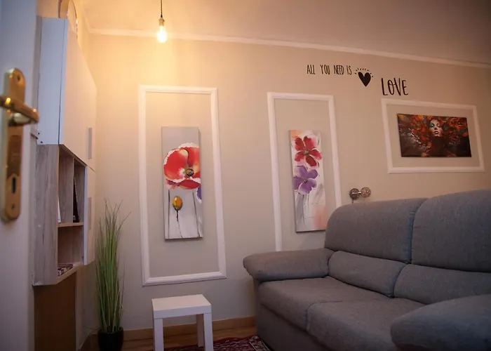 Alba Apartment *